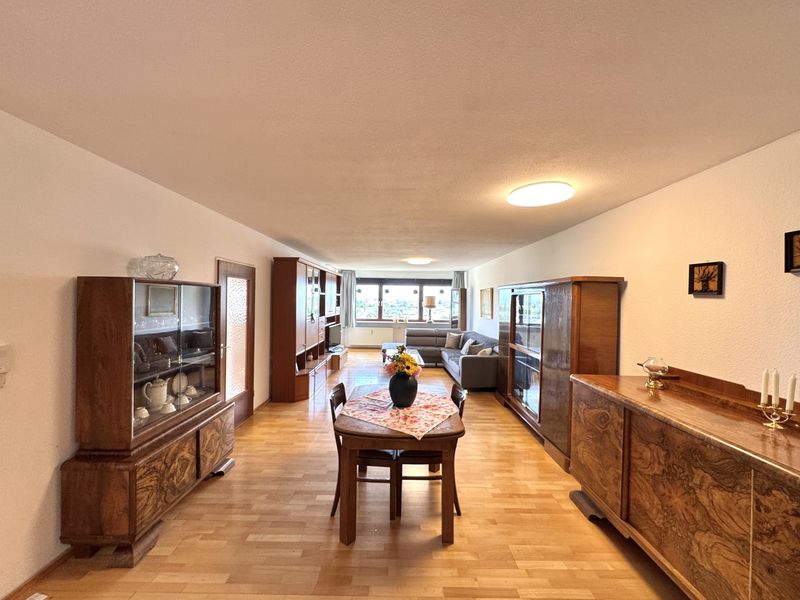 Barrierearme & bezugsfreie 3-ZKB-Wohnung mit Balkon